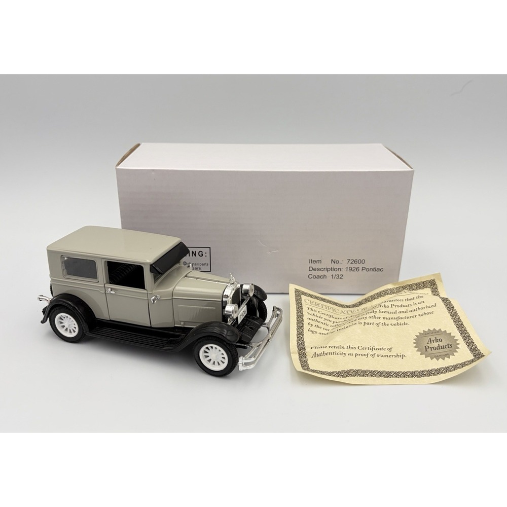 2004 Arko Products 1926 Pontiac Coach 1/32 Diecast Model Car with COA - 72600